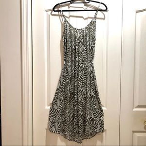 H&M Summer Dress in Green & Cream Tropical Print